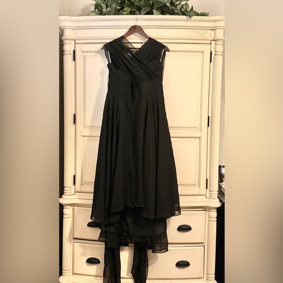 Infinity Dress - Picture 2 of 4